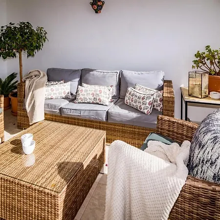 Apartment Ma - Elegant With Sea Views *