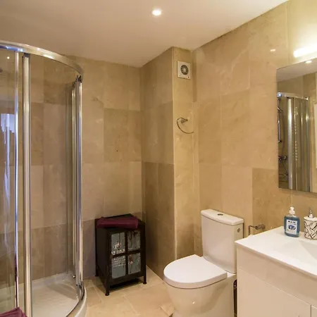 Ma - Elegant With Sea Views Apartment *