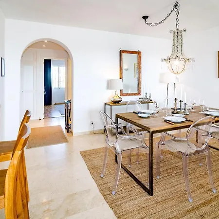 Apartment Ma - Elegant With Sea Views