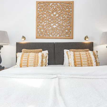 Apartman Ma - Elegant With Sea Views