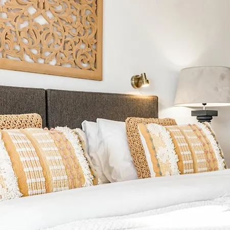 شقة Ma - Elegant With Sea Views